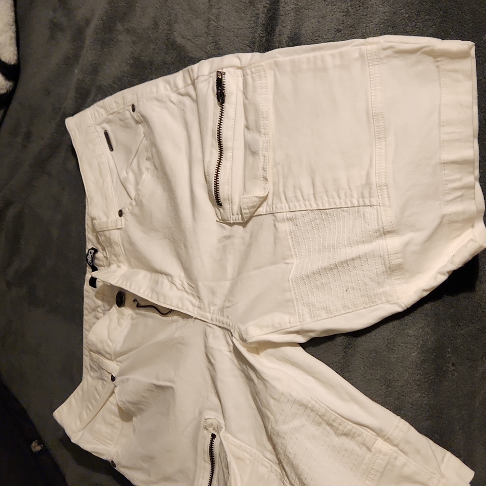 guess shorts